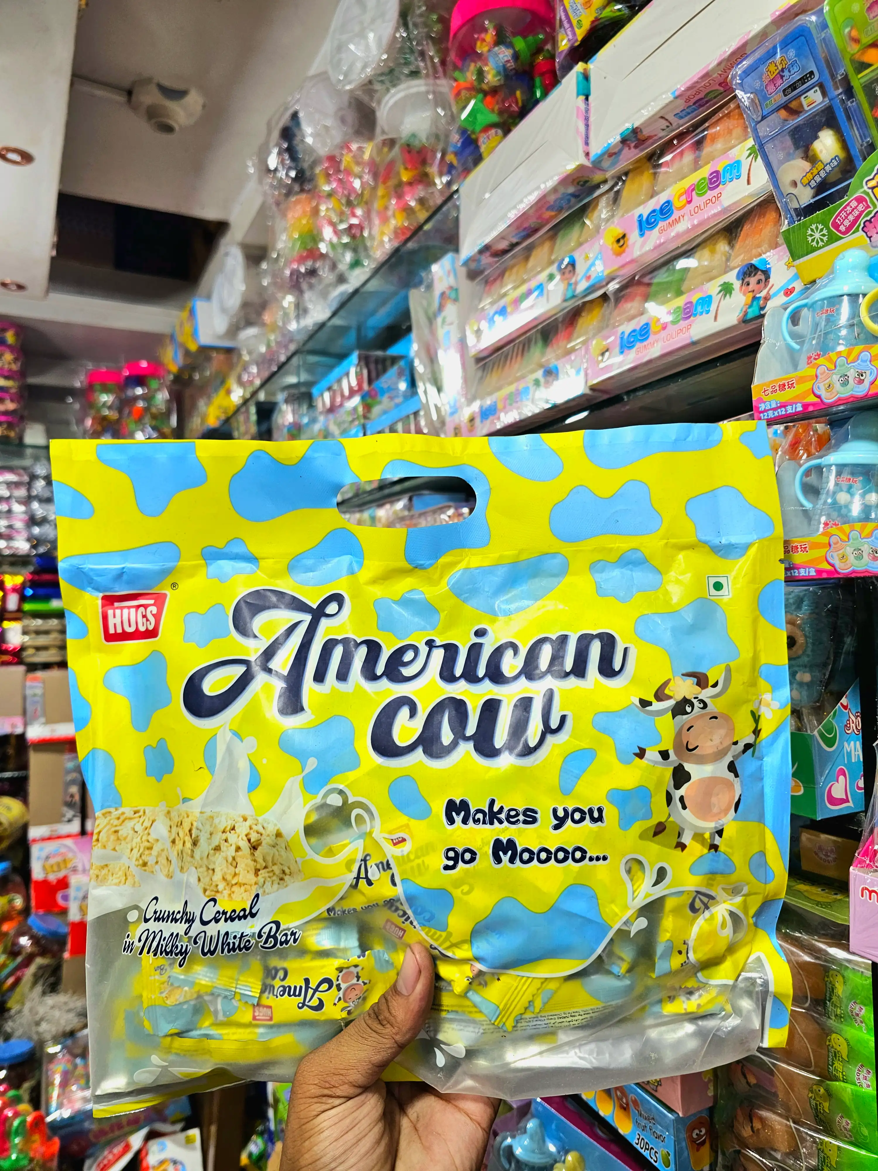 HUGS American Cow মিল্কি হোয়াইট বার